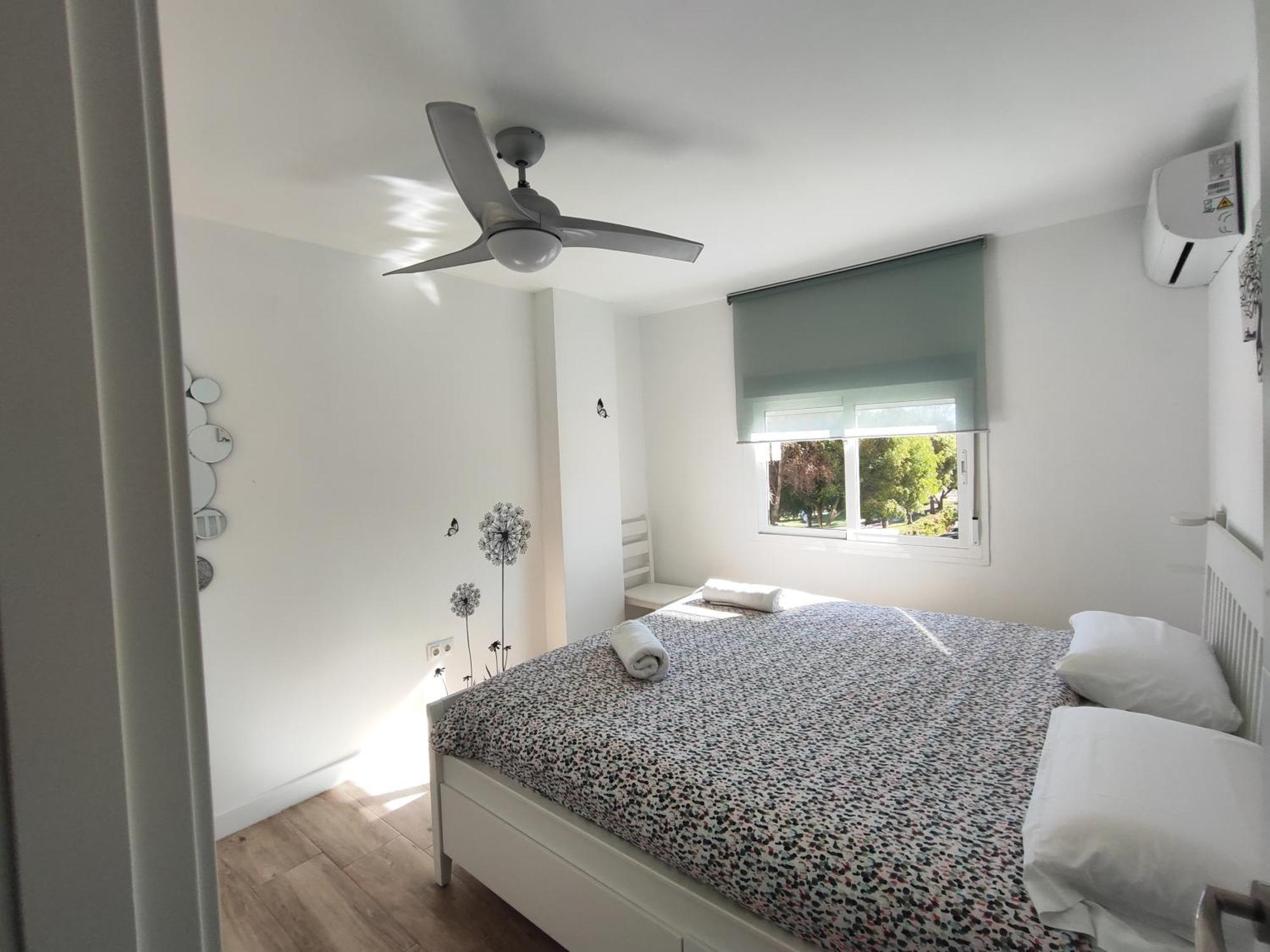 Apartamento Malaga 300 Metros De La Playa Buitenkant foto