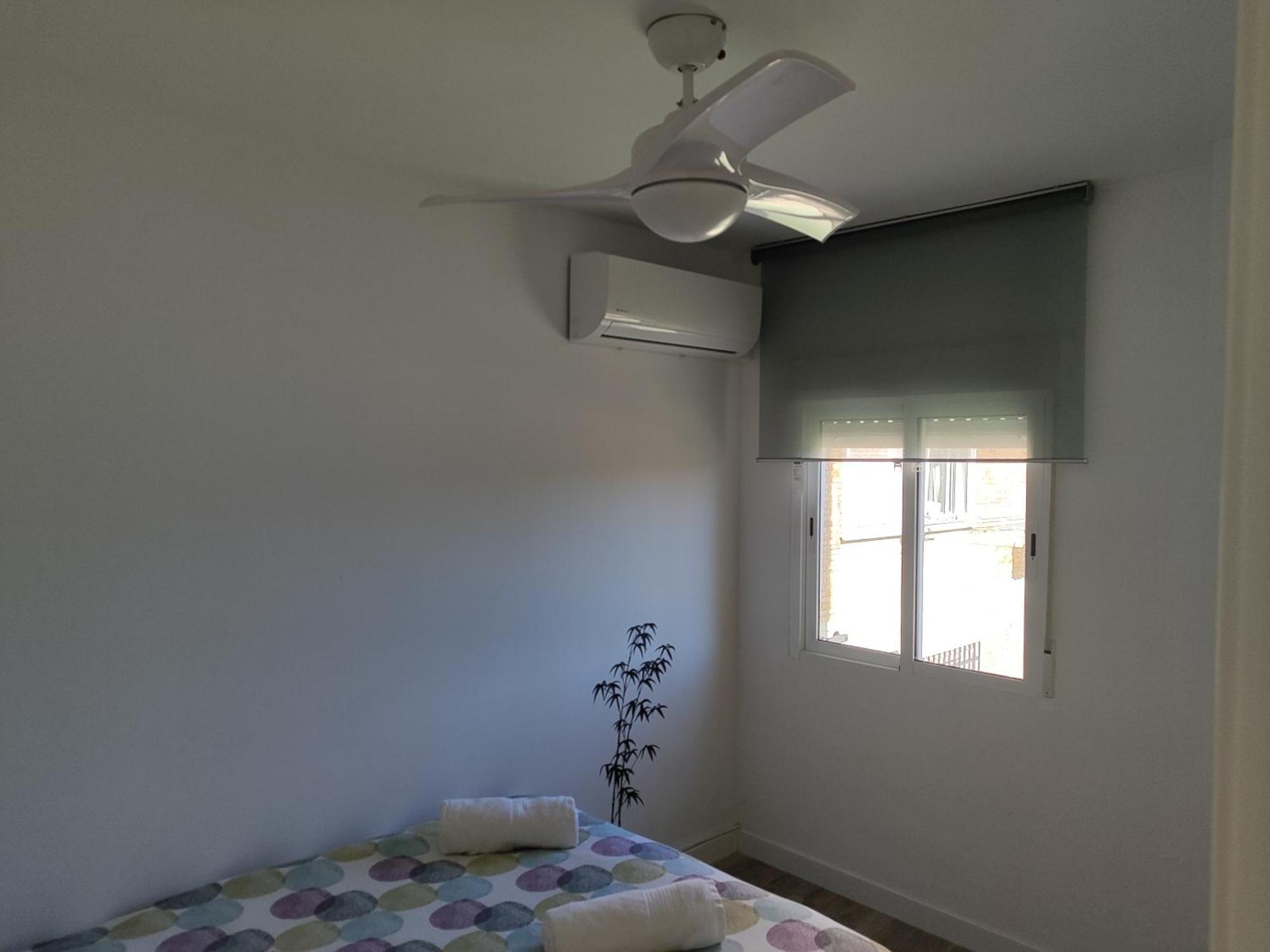 Apartamento Malaga 300 Metros De La Playa Buitenkant foto