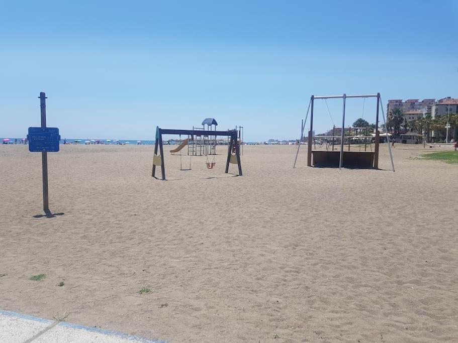 Apartamento Malaga 300 Metros De La Playa Buitenkant foto